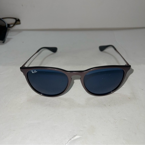 Ray Ban Woman Sunglasses - Picture 2 of 9